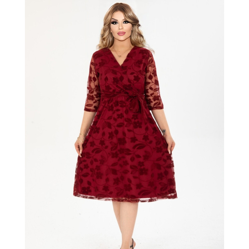 Rochie Alma, eleganta, cu broderie catifelata, culoare bordo, cu decolteu in V