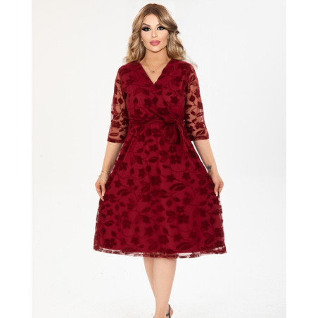 Rochie Alma, eleganta, cu broderie catifelata, culoare bordo, cu decolteu in V
