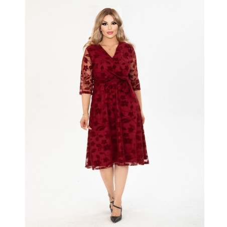 Rochie Alma, eleganta, cu broderie catifelata, culoare bordo, cu decolteu in V