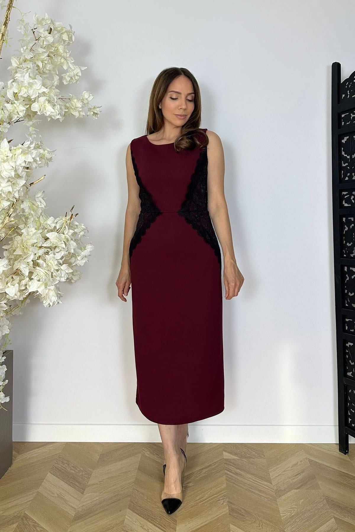 Rochie midi, Adriana, Croială Cambrată, cu aplicatii din dantela, Efect Modelator