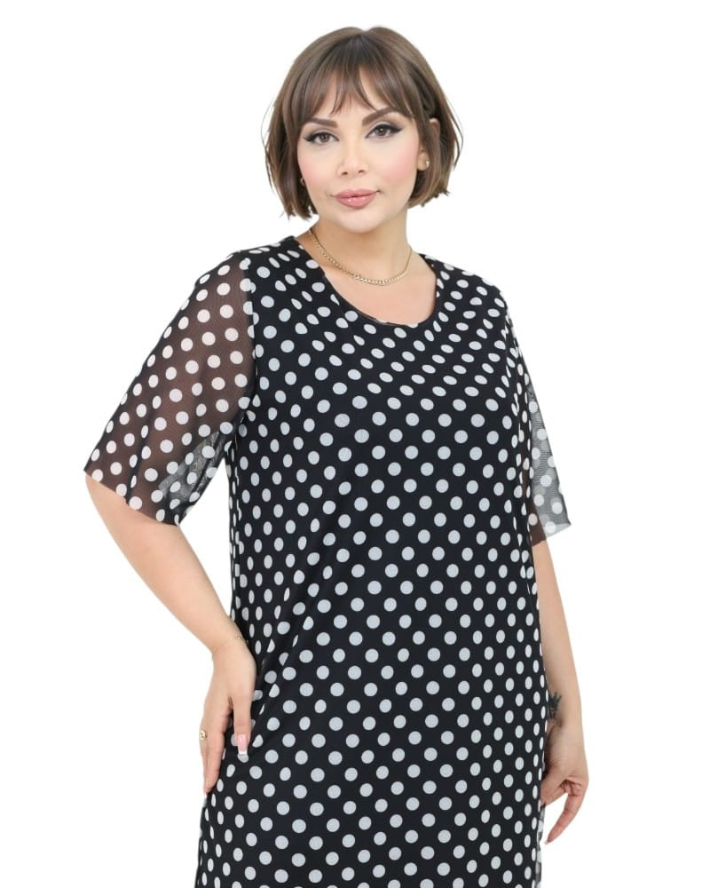 Rochie Anca Elegantă Neagră cu Buline Albe și Strat de Tull Fluid – Stil Retro-Chic