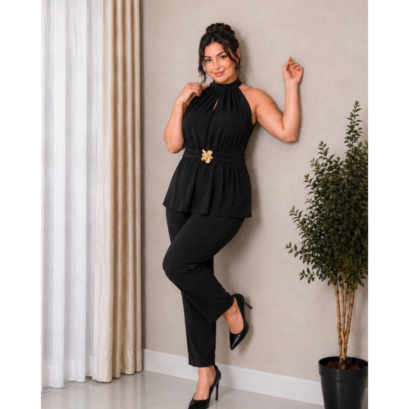 Compleu Elegant  Andra, din 2 Piese: Bluza Halter cu Broșă Aurie și Pantalon Drept