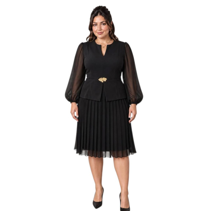 Maria, Rochie neagră elegantă midi cu fustă plisată, mâneci din voal și accesoriu auriu în talie