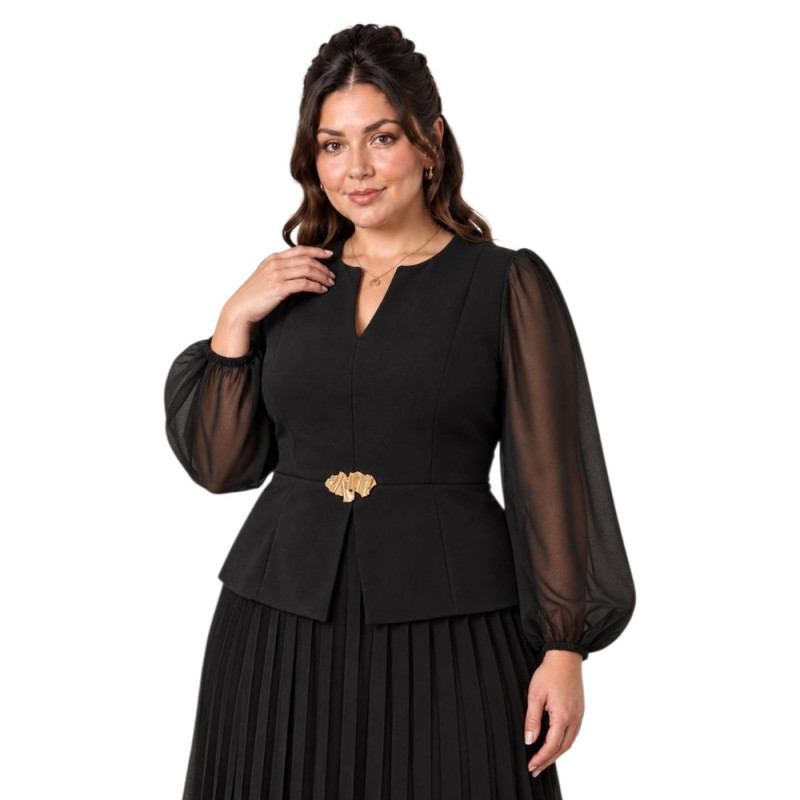 Maria, Rochie neagră elegantă midi cu fustă plisată, mâneci din voal și accesoriu auriu în talie