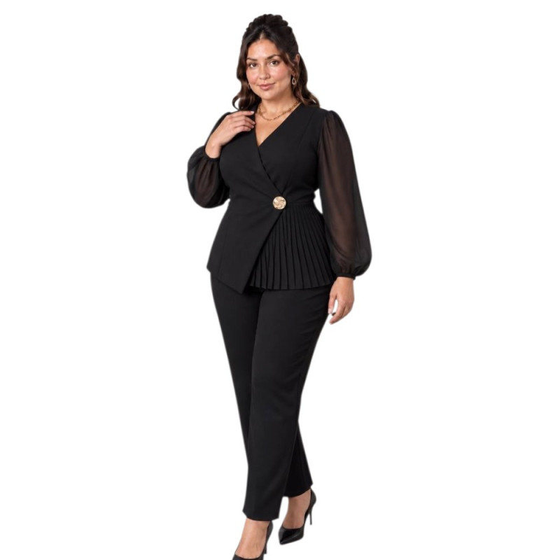 Kira, Compleu elegant de damă din 2 piese cu sacou asimetric, inserție plisată și nasture auriu