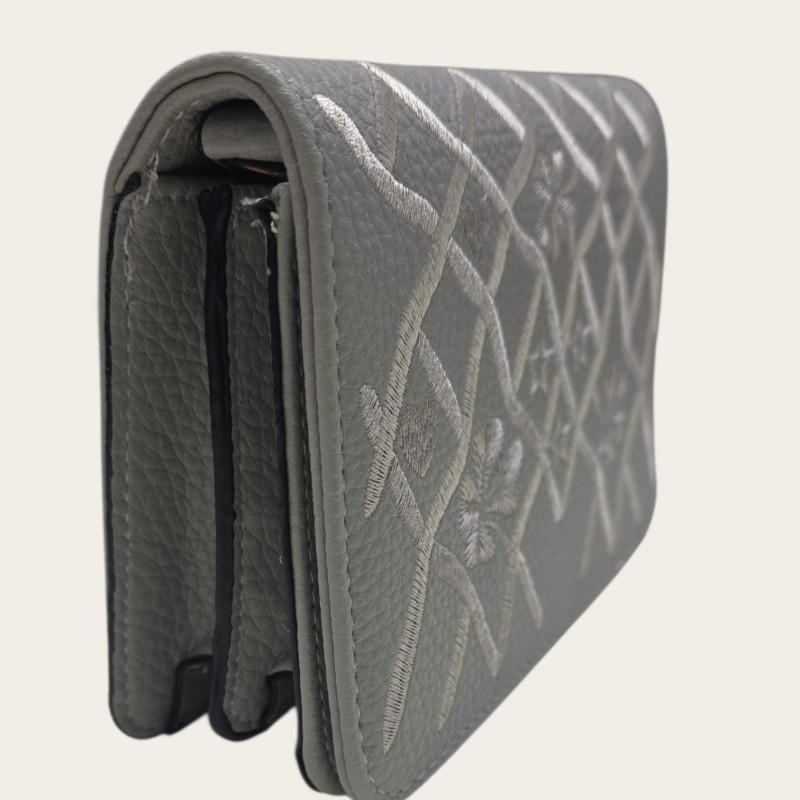 Geantă mică plic / Poșetă de umăr din piele ecologică texturată cu broderie geometrică